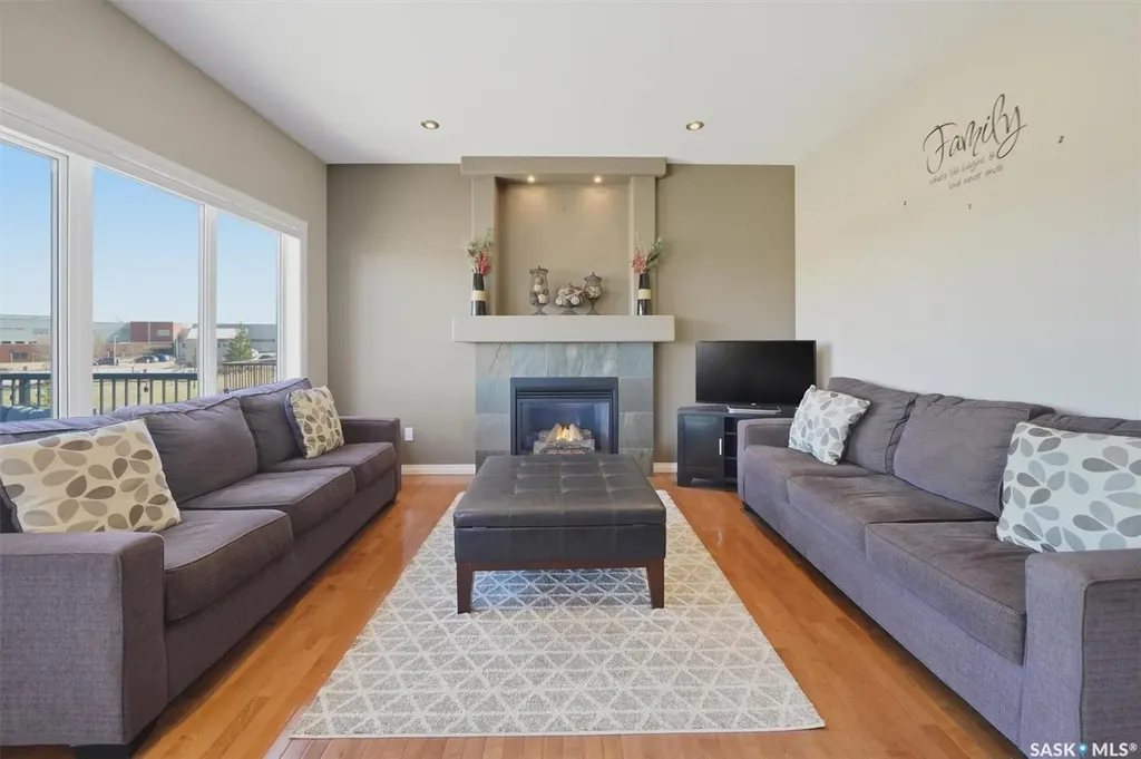 231 Willowgrove Boulevard Saskatoon SK S7W 1A1
