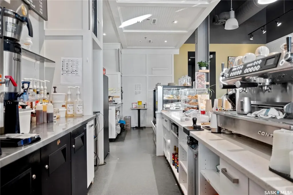 3806 Albert Street Regina SK S4S 3R3