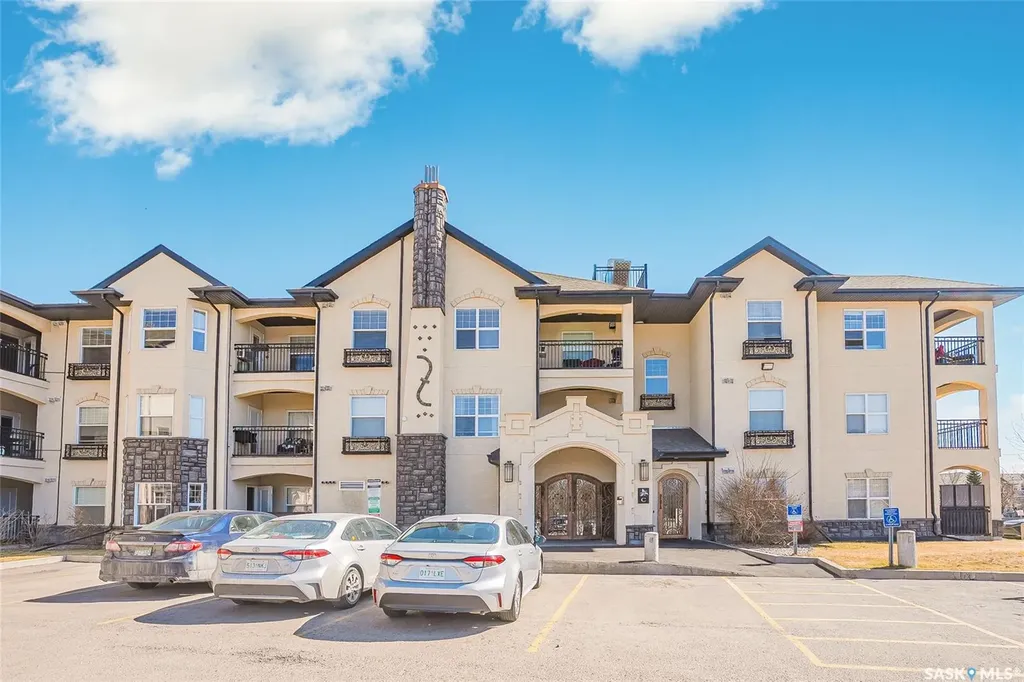 415 Hunter Road Saskatoon SK S7T 0J8