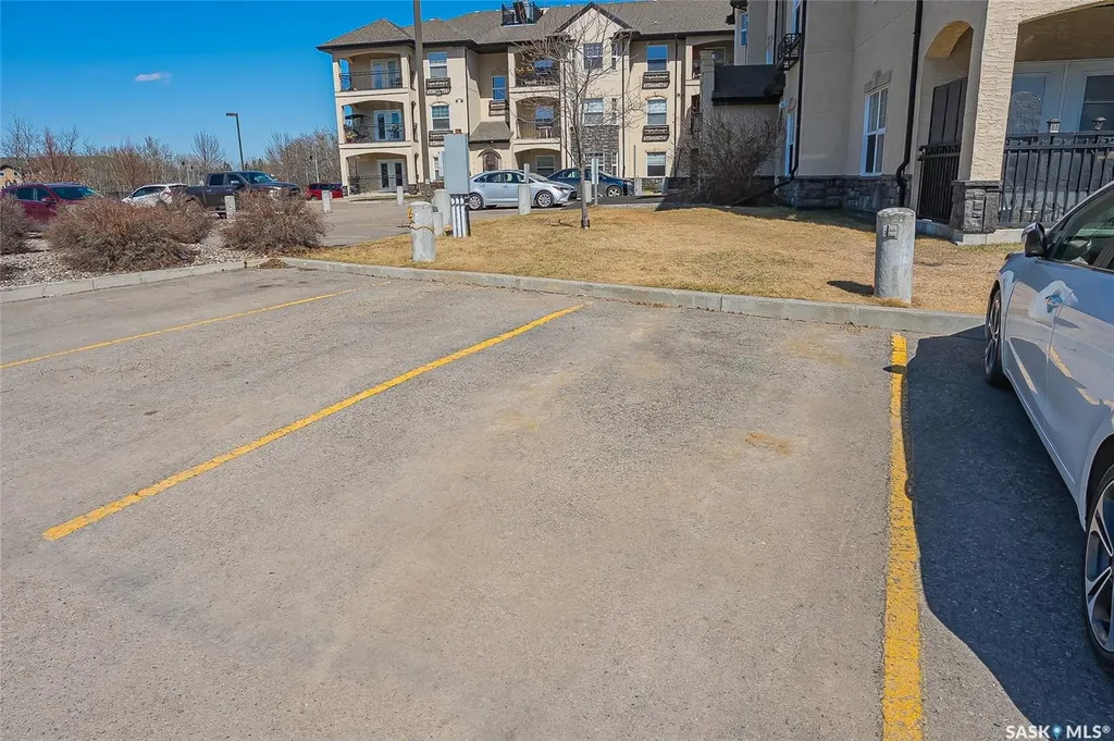 415 Hunter Road Saskatoon SK S7T 0J8