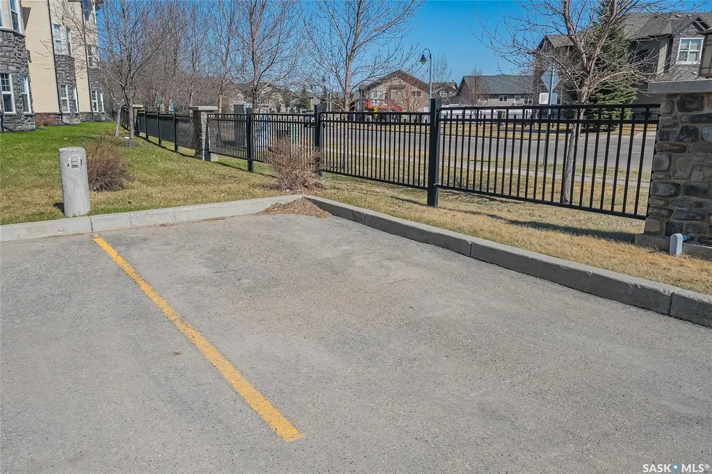 415 Hunter Road Saskatoon SK S7T 0J8