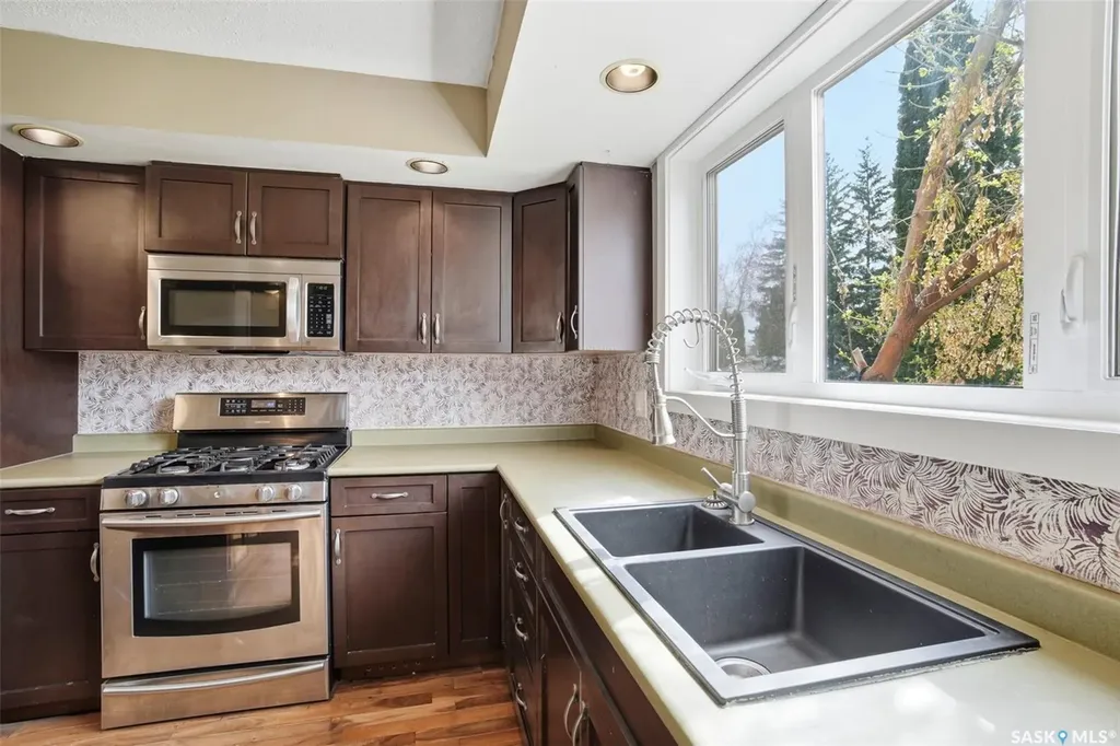 3413 Balfour Street Saskatoon SK S7H 3Z3