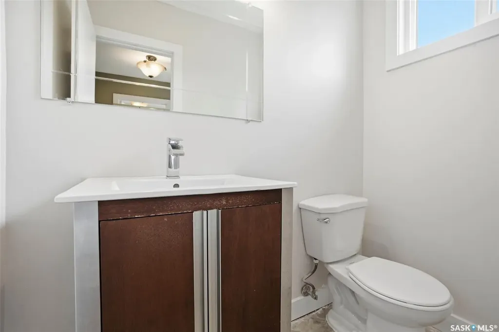 3413 Balfour Street Saskatoon SK S7H 3Z3