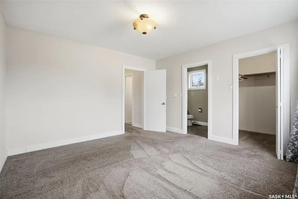 3413 Balfour Street Saskatoon SK S7H 3Z3
