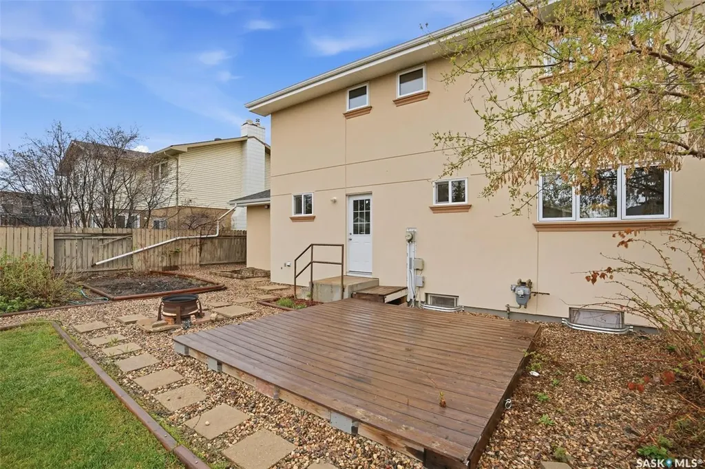 3413 Balfour Street Saskatoon SK S7H 3Z3