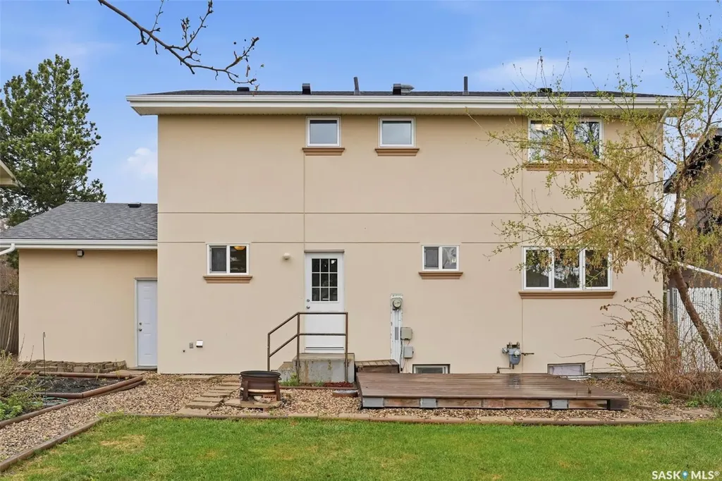 3413 Balfour Street Saskatoon SK S7H 3Z3