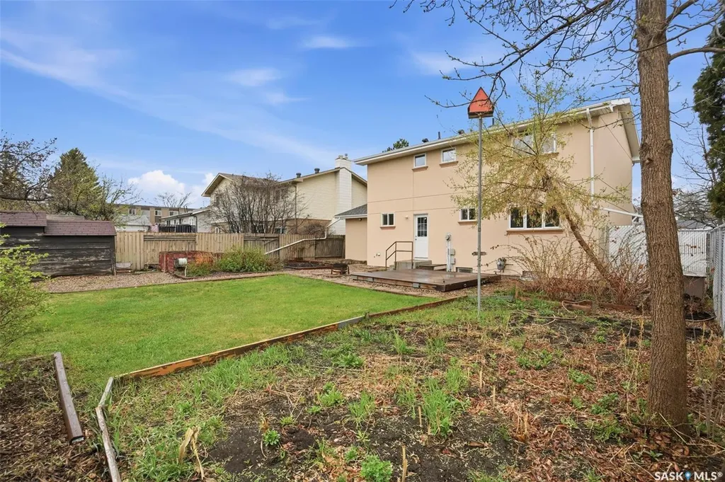 3413 Balfour Street Saskatoon SK S7H 3Z3