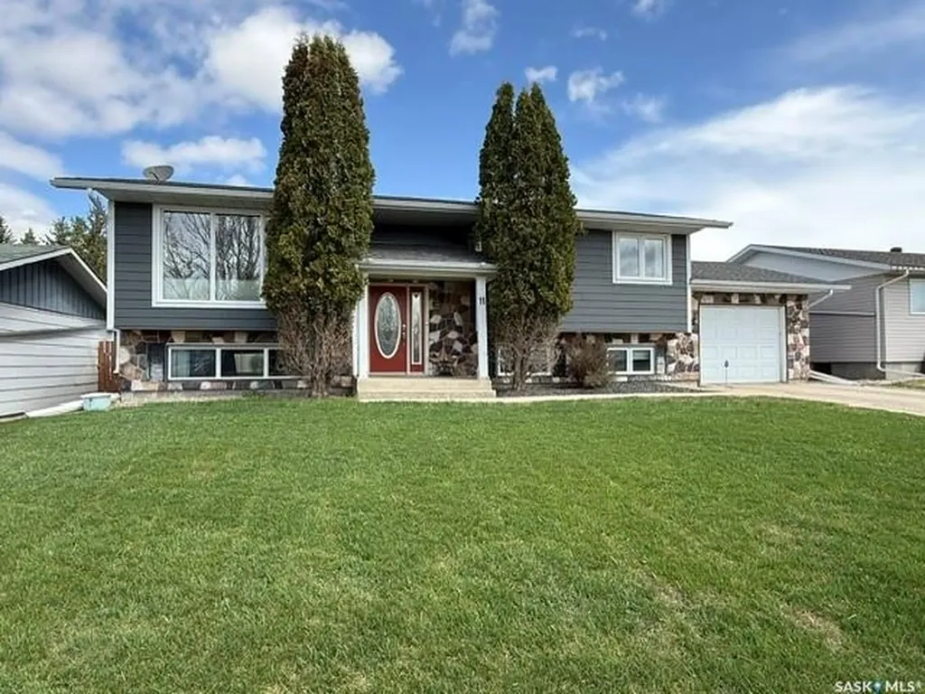 11 Banks Crescent Kamsack SK S0A 1S0