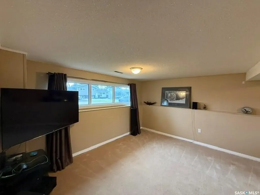 11 Banks Crescent Kamsack SK S0A 1S0