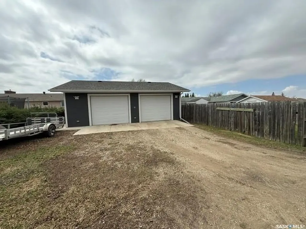 11 Banks Crescent Kamsack SK S0A 1S0