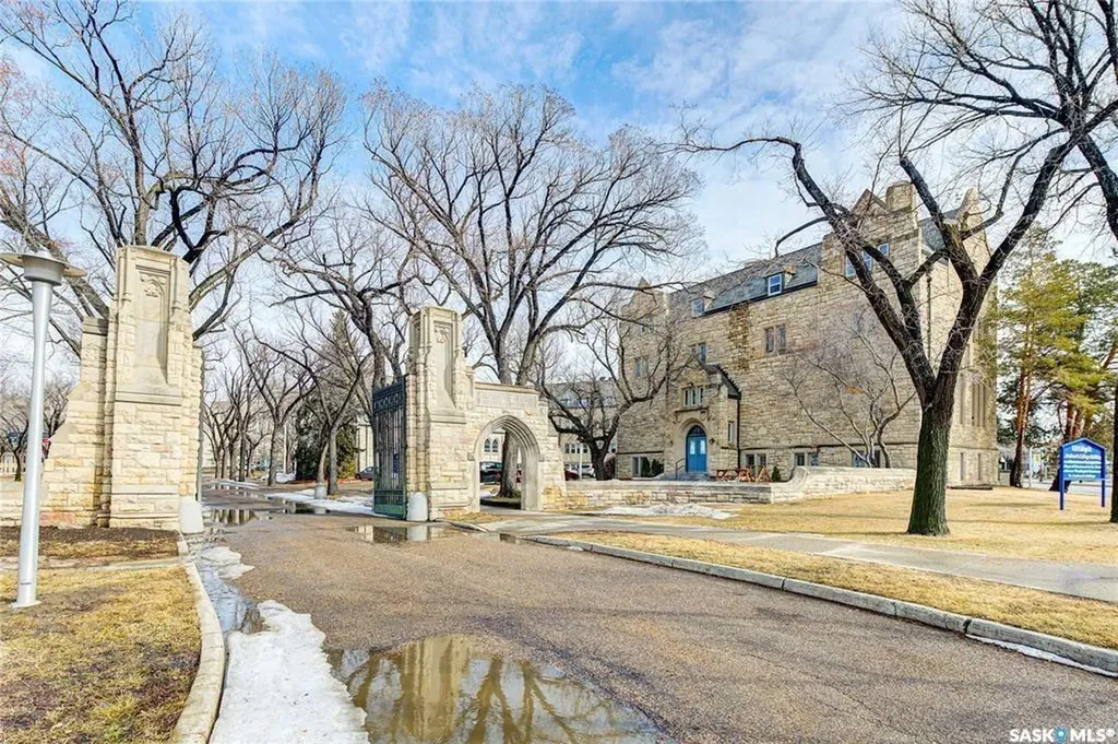 1121 College Drive Saskatoon SK S7N 0W3