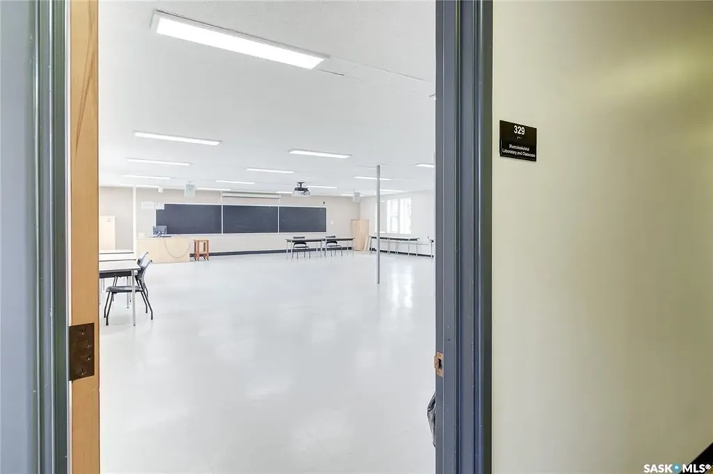 1121 College Drive Saskatoon SK S7N 0W3