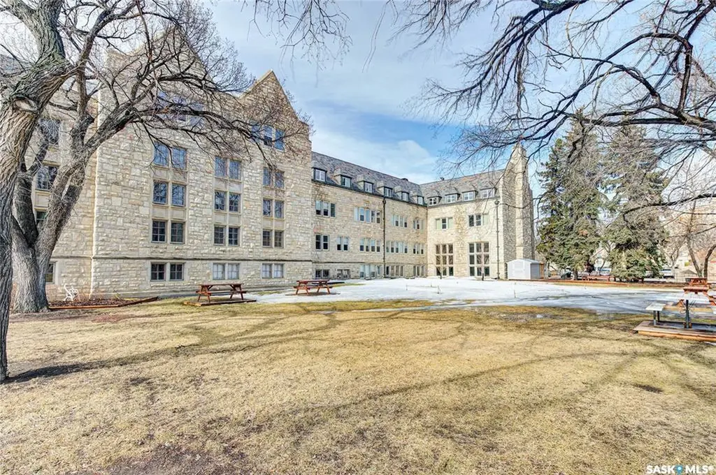 1121 College Drive Saskatoon SK S7N 0W3