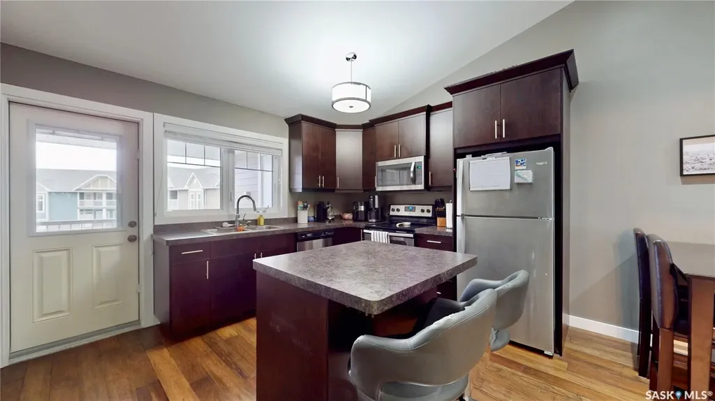 4179 Green Apple Drive Regina SK S4V 1S1