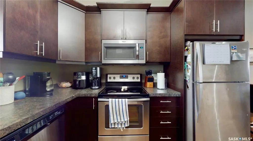 4179 Green Apple Drive Regina SK S4V 1S1