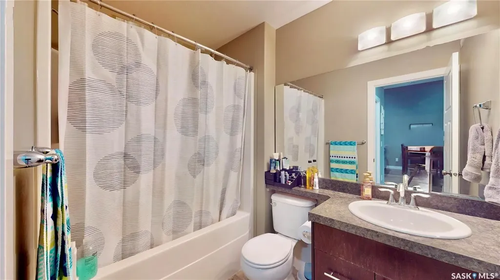 4179 Green Apple Drive Regina SK S4V 1S1