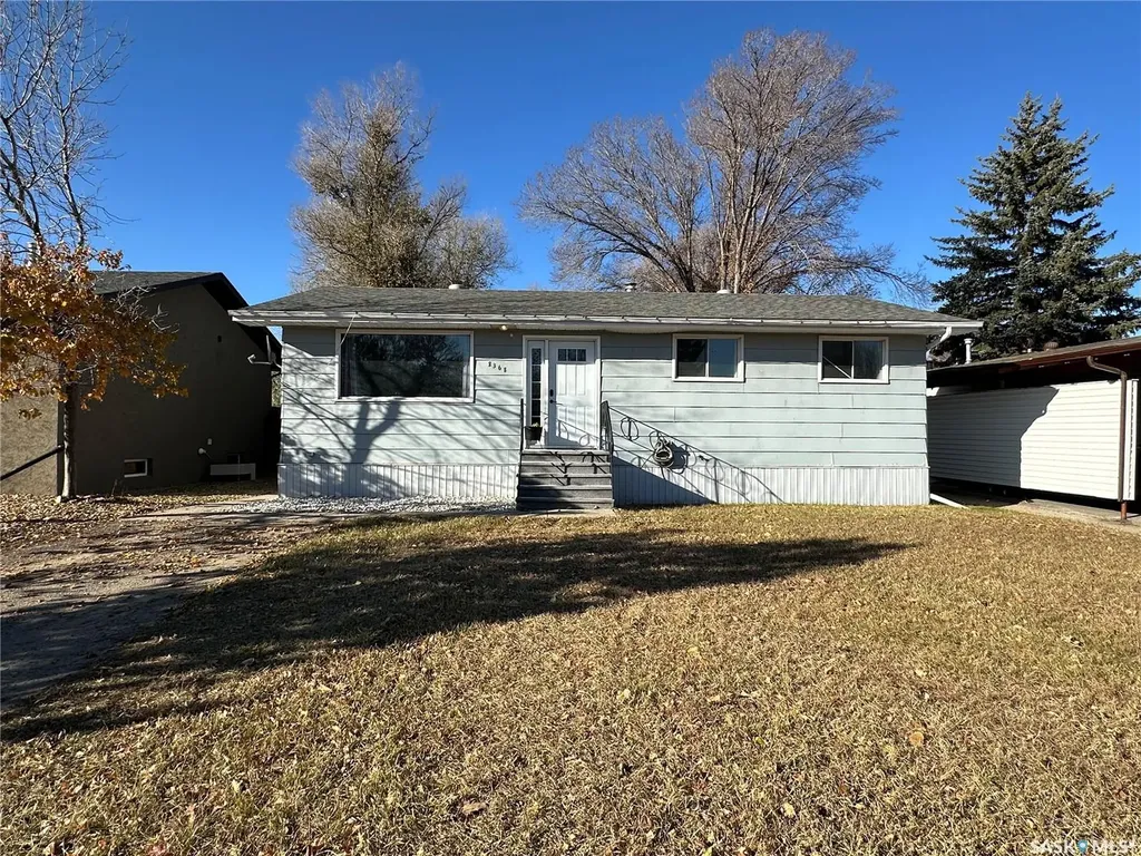 8368 Howard Avenue Gull Lake SK S0N 1A0