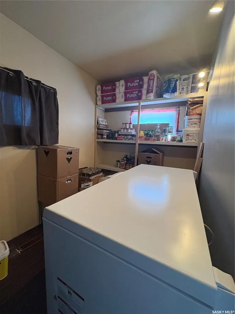 301 8th Avenue E Melville SK S0A 2P0