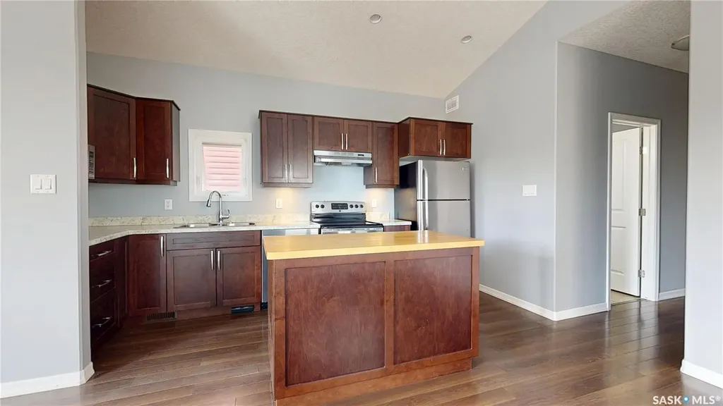 4117 Green Olive Way Regina SK S4V 1P8