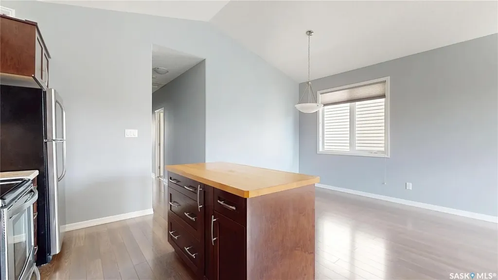 4117 Green Olive Way Regina SK S4V 1P8