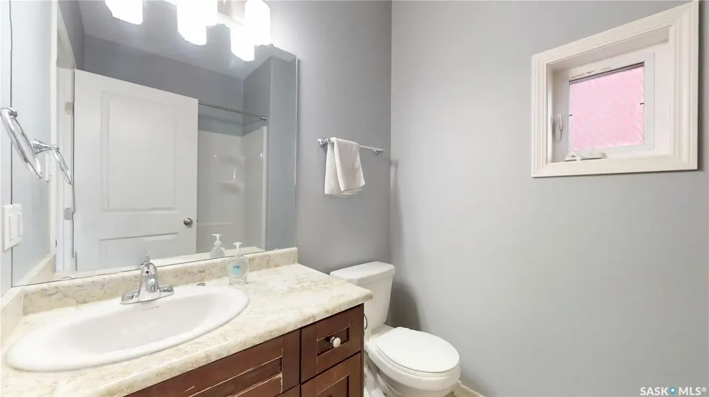 4117 Green Olive Way Regina SK S4V 1P8