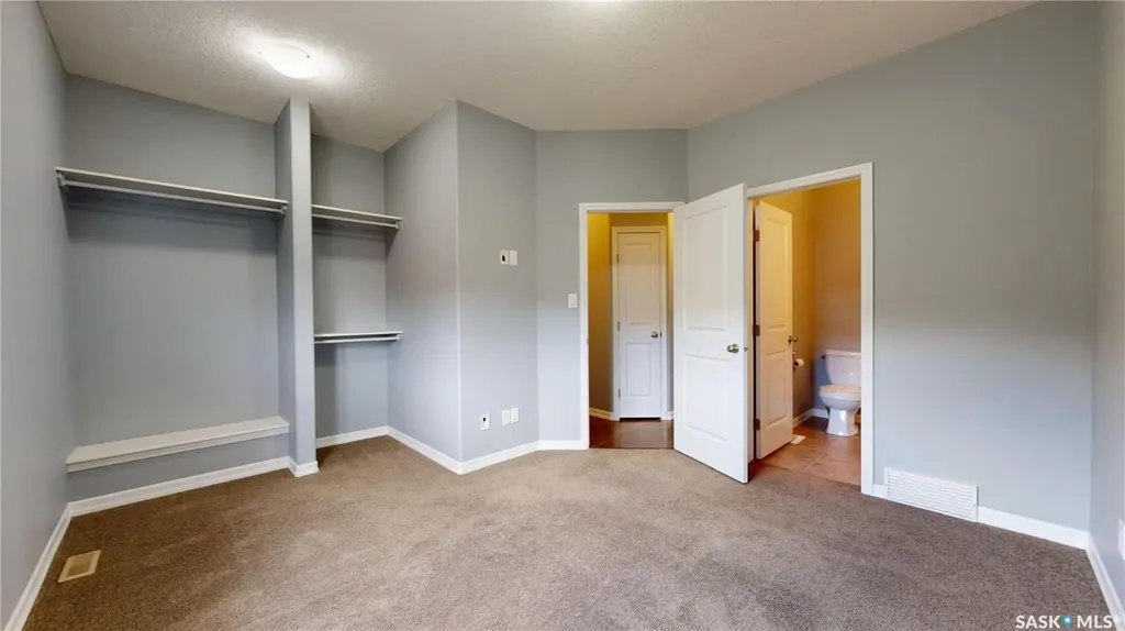 4117 Green Olive Way Regina SK S4V 1P8