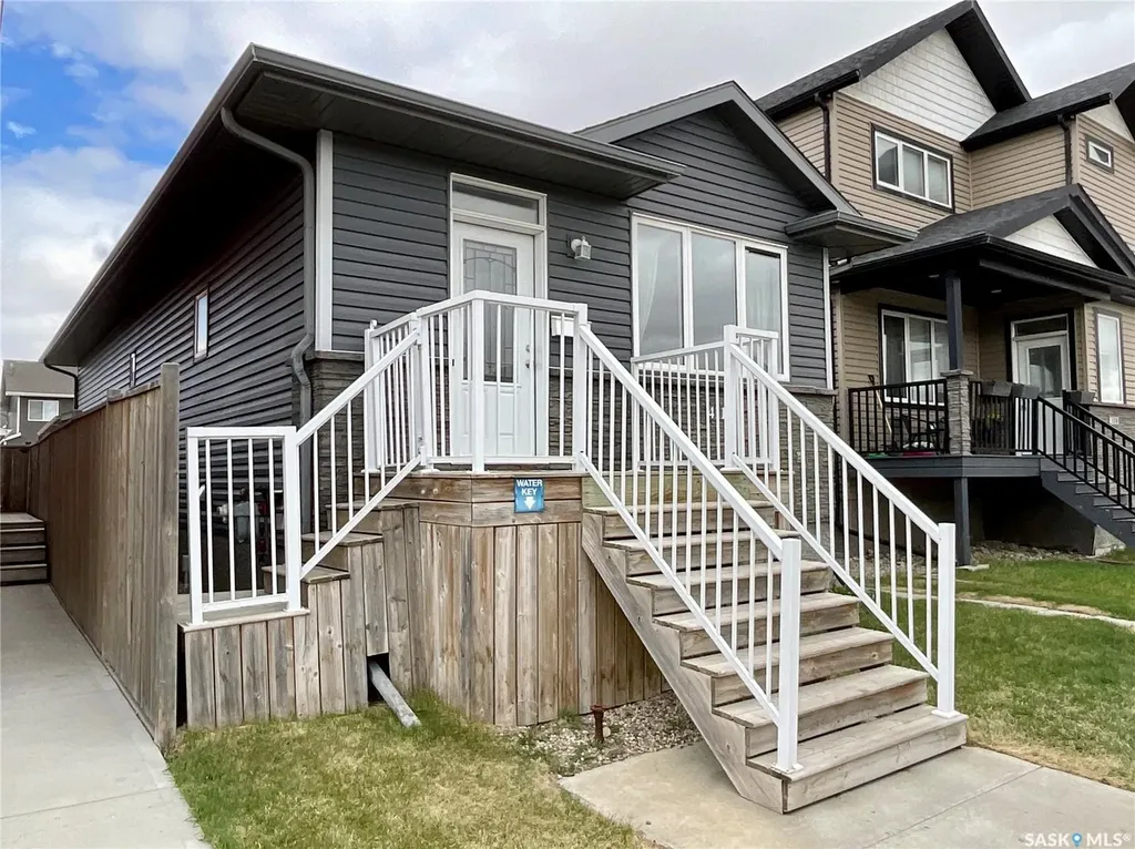 4117 Green Olive Way Regina SK S4V 1P8