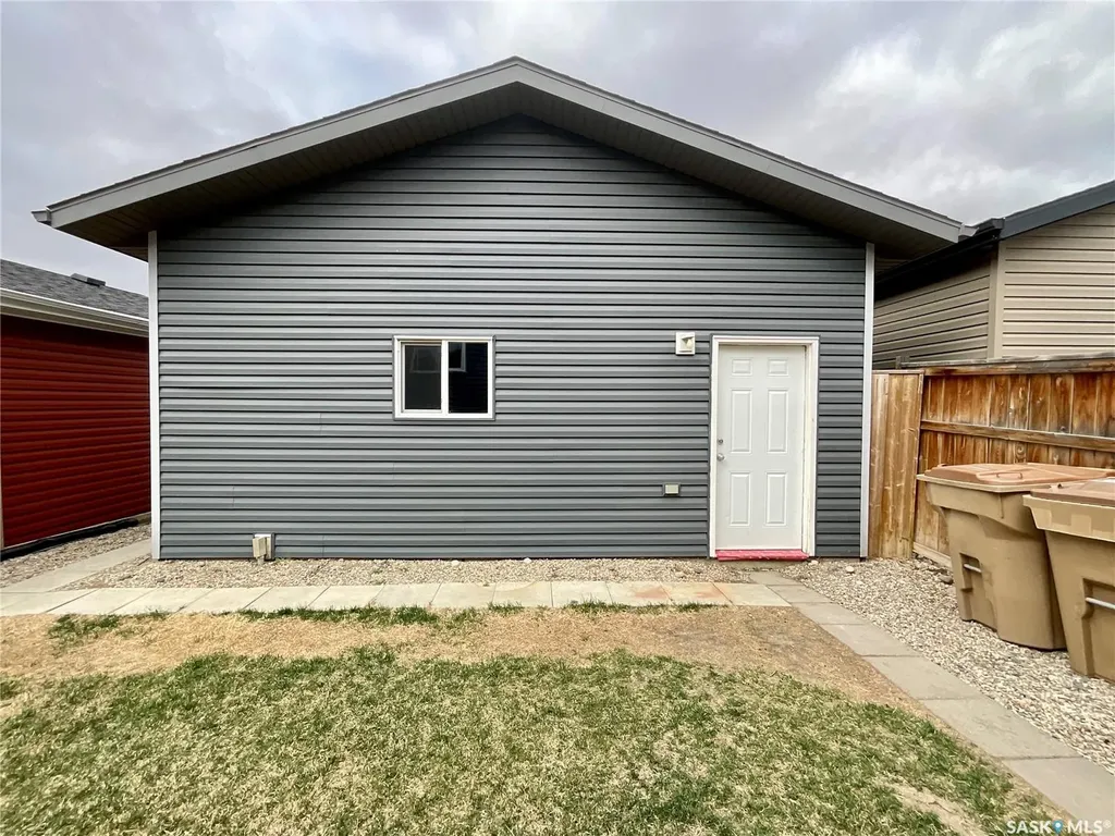 4117 Green Olive Way Regina SK S4V 1P8