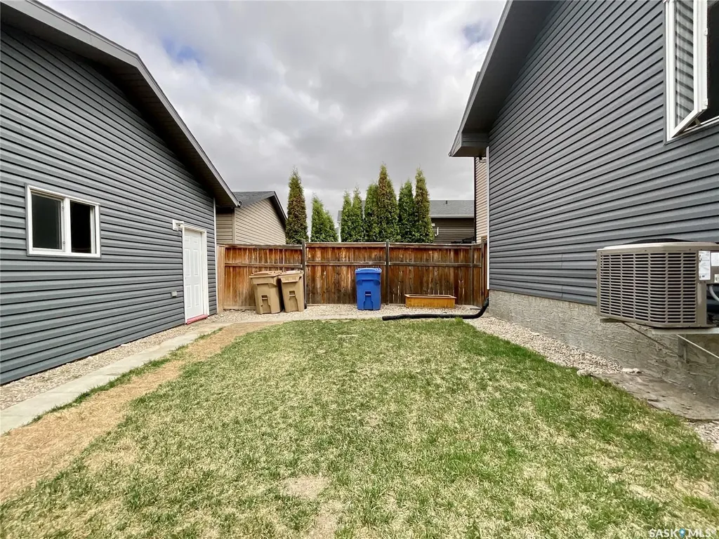 4117 Green Olive Way Regina SK S4V 1P8