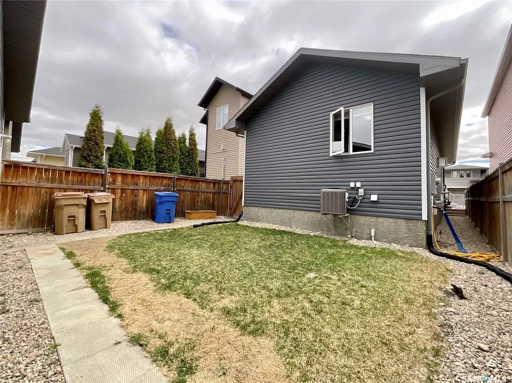 4117 Green Olive Way Regina SK S4V 1P8