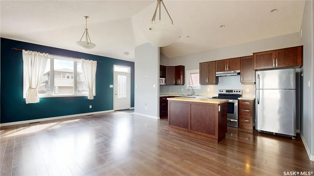 4117 Green Olive Way Regina SK S4V 1P8