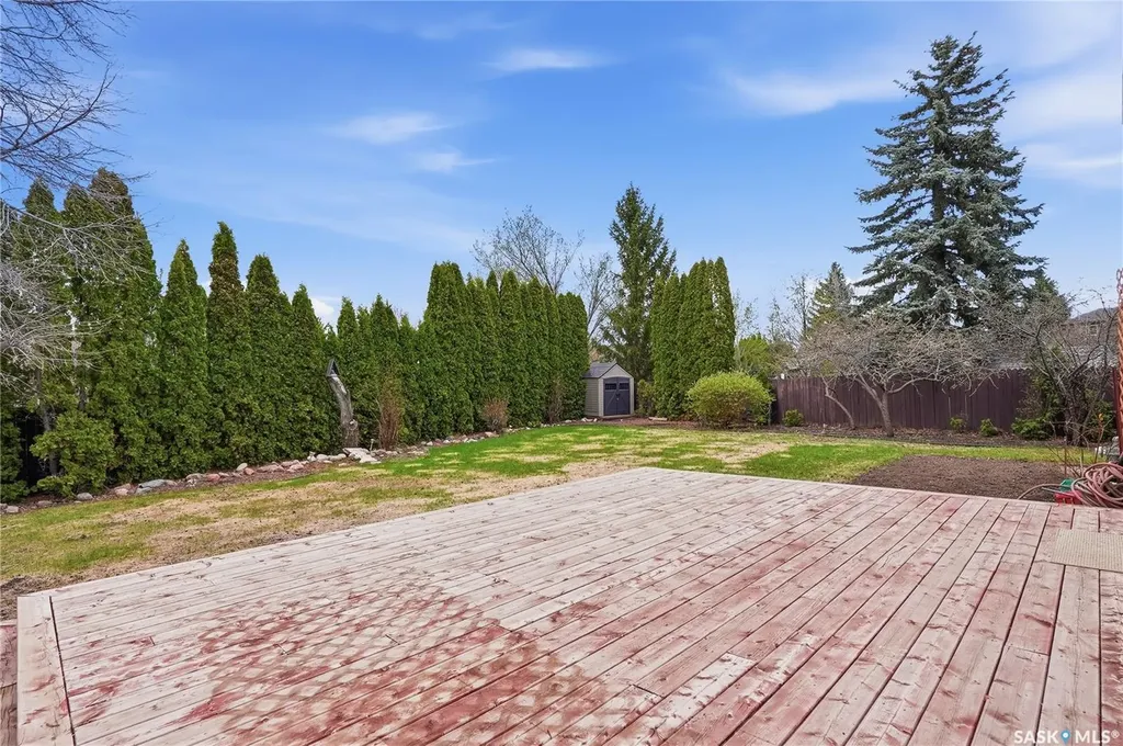 540 Nesslin Crescent Saskatoon SK S7J 4V5