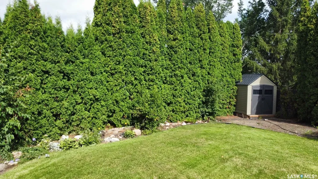 540 Nesslin Crescent Saskatoon SK S7J 4V5