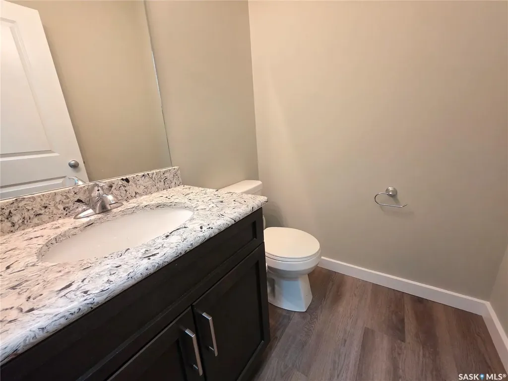 553 Douglas Drive Swift Current SK S9H 5R6