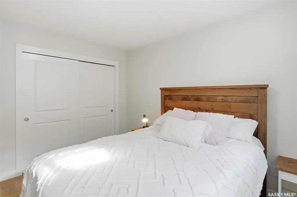 515 Delainey Road Saskatoon SK S7V 1V5
