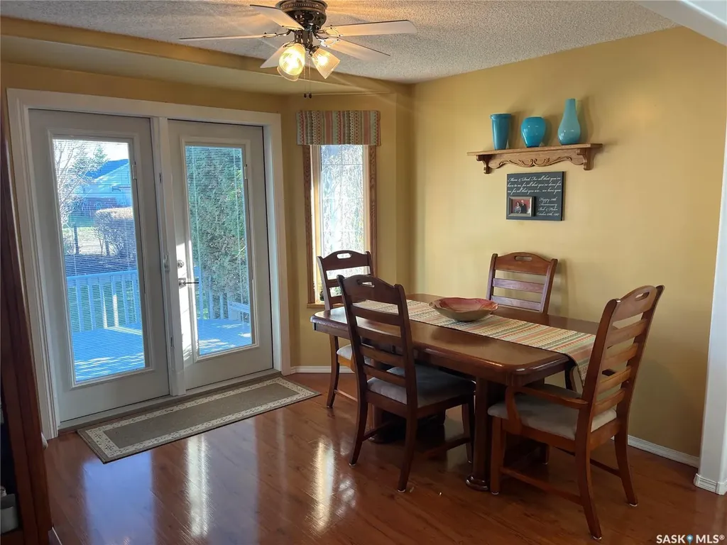 42 7th Street NE Wadena SK S0A 4J0