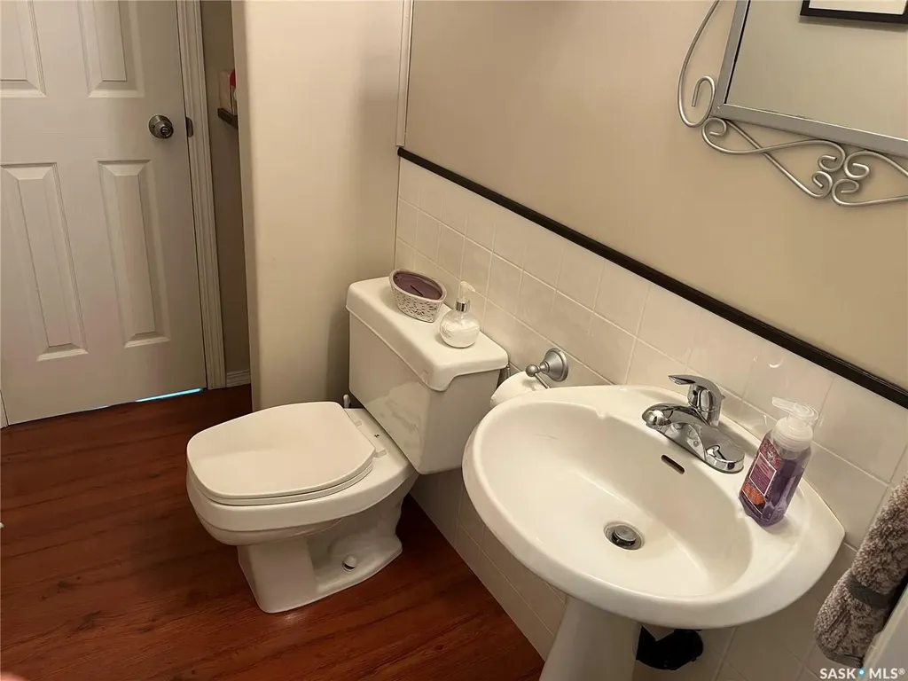 42 7th Street NE Wadena SK S0A 4J0