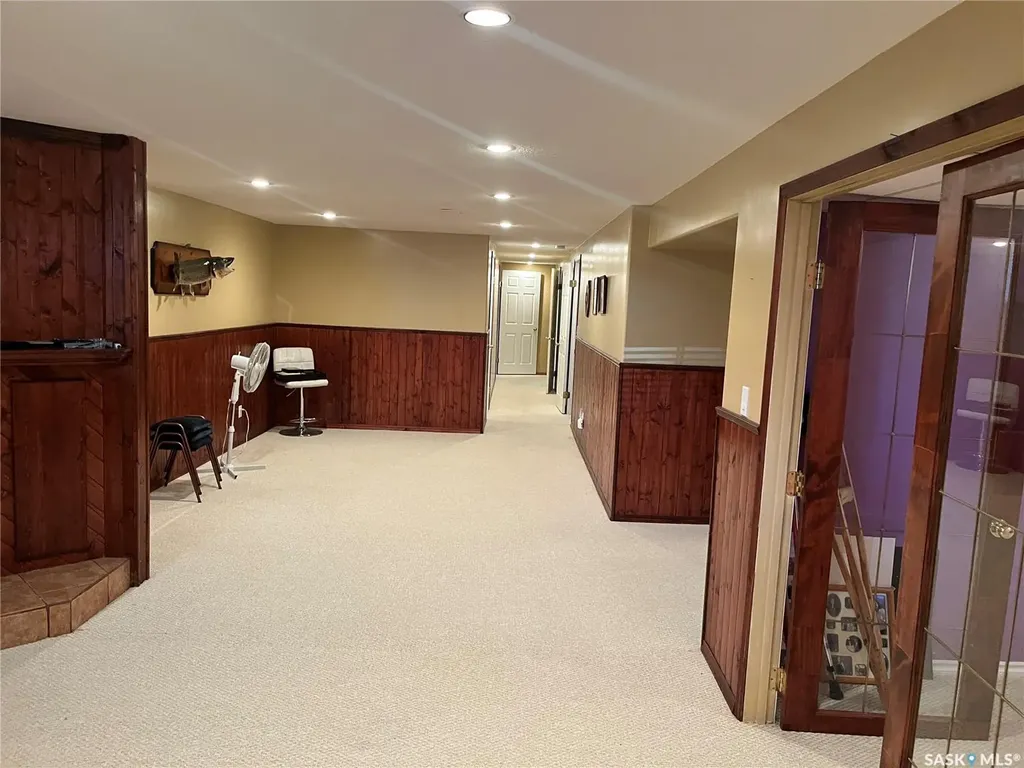 42 7th Street NE Wadena SK S0A 4J0