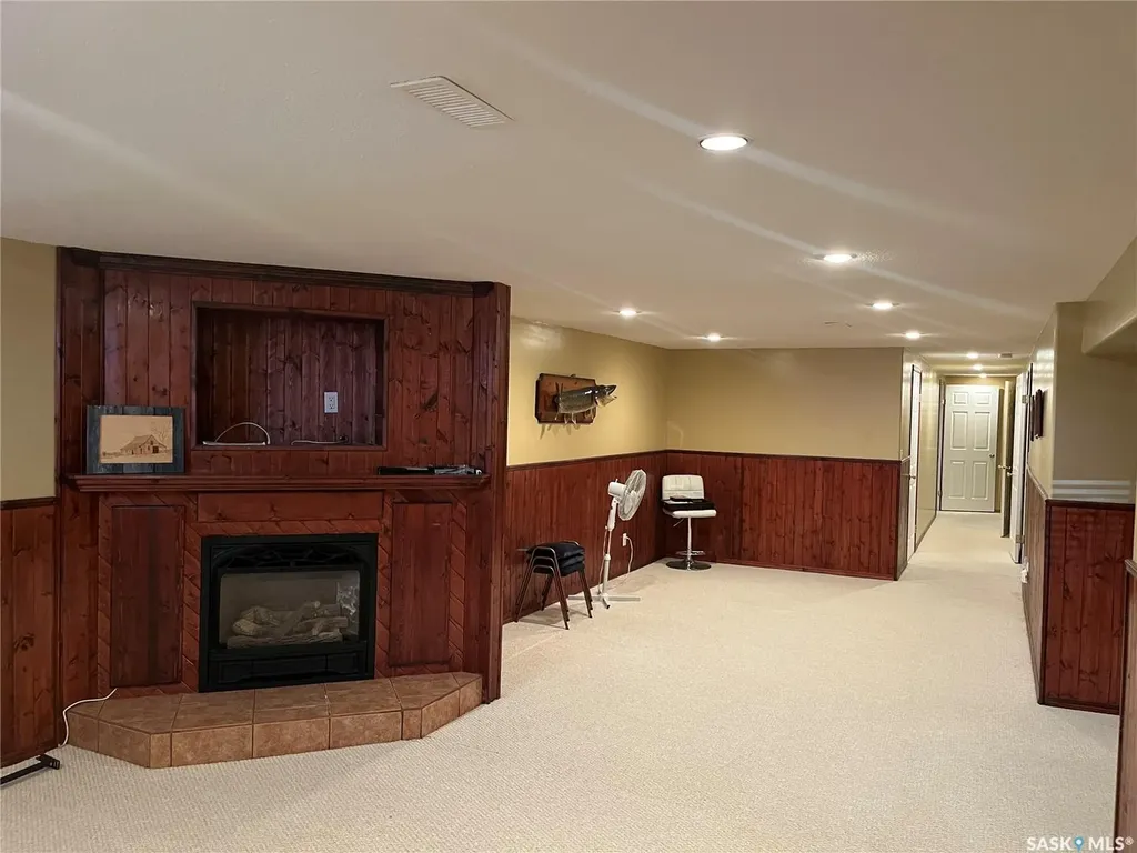 42 7th Street NE Wadena SK S0A 4J0