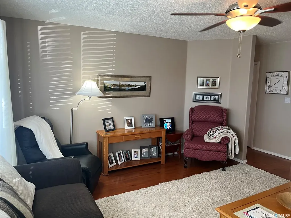 42 7th Street NE Wadena SK S0A 4J0