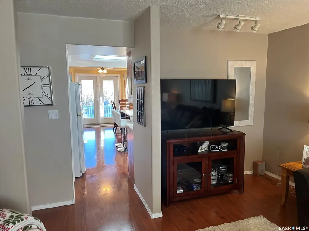 42 7th Street NE Wadena SK S0A 4J0