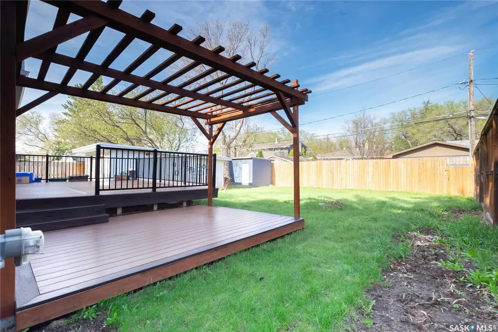 92 Bell Street Regina SK S4S 4B9