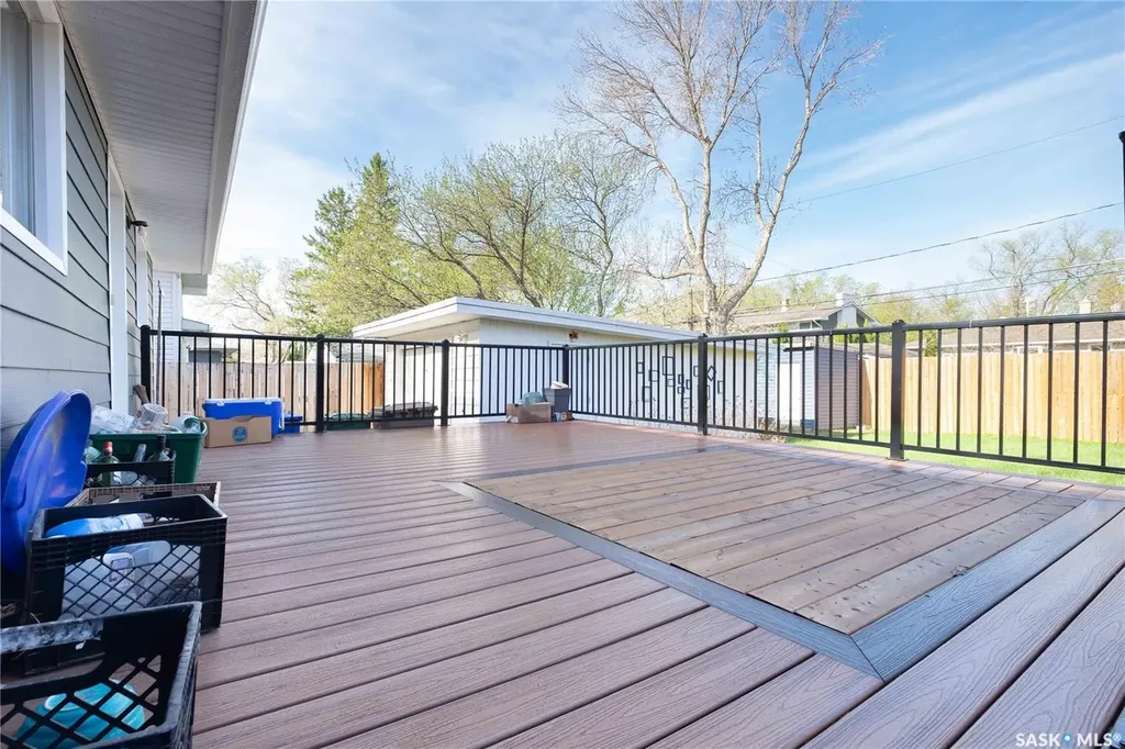 92 Bell Street Regina SK S4S 4B9