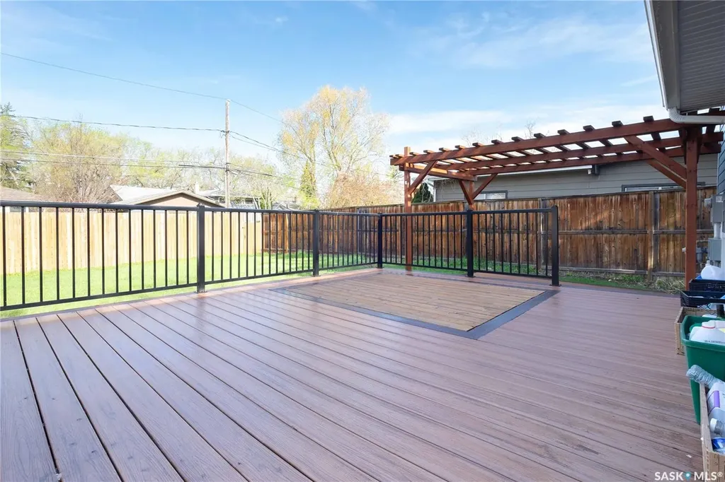 92 Bell Street Regina SK S4S 4B9