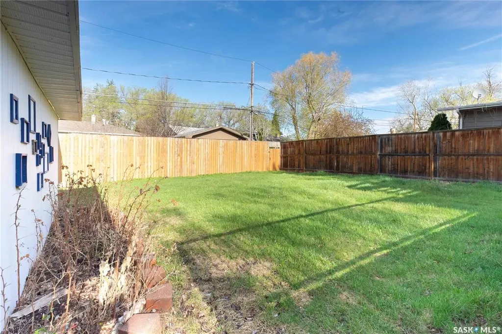 92 Bell Street Regina SK S4S 4B9