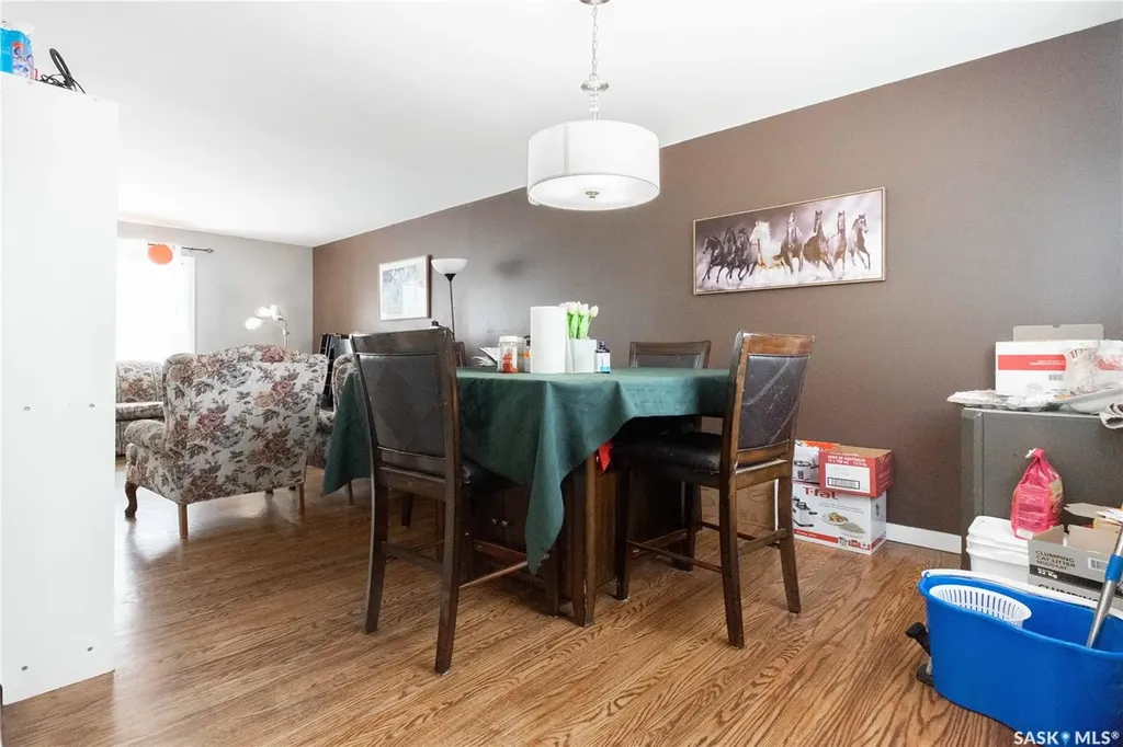 92 Bell Street Regina SK S4S 4B9