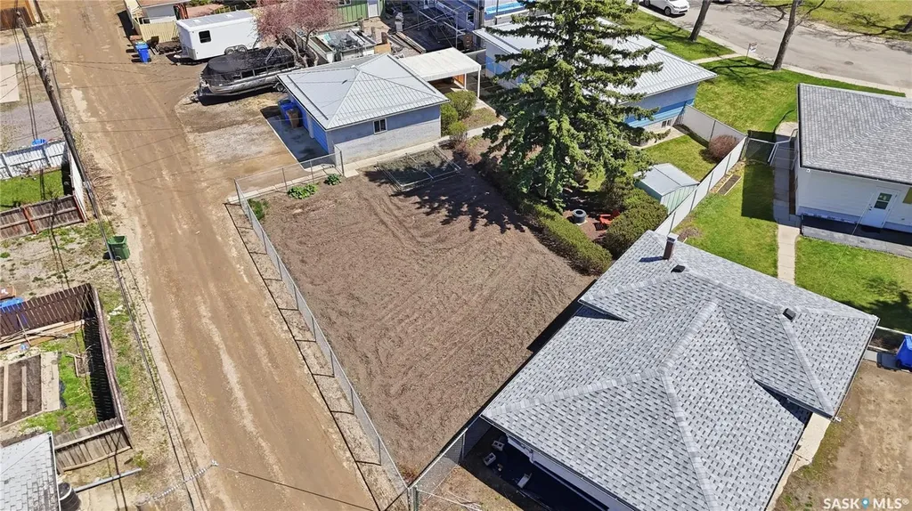 5654 Walker Crescent Regina SK S4T 6B1