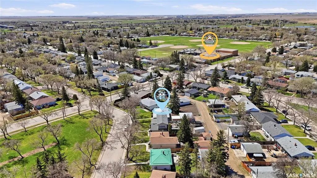 5654 Walker Crescent Regina SK S4T 6B1