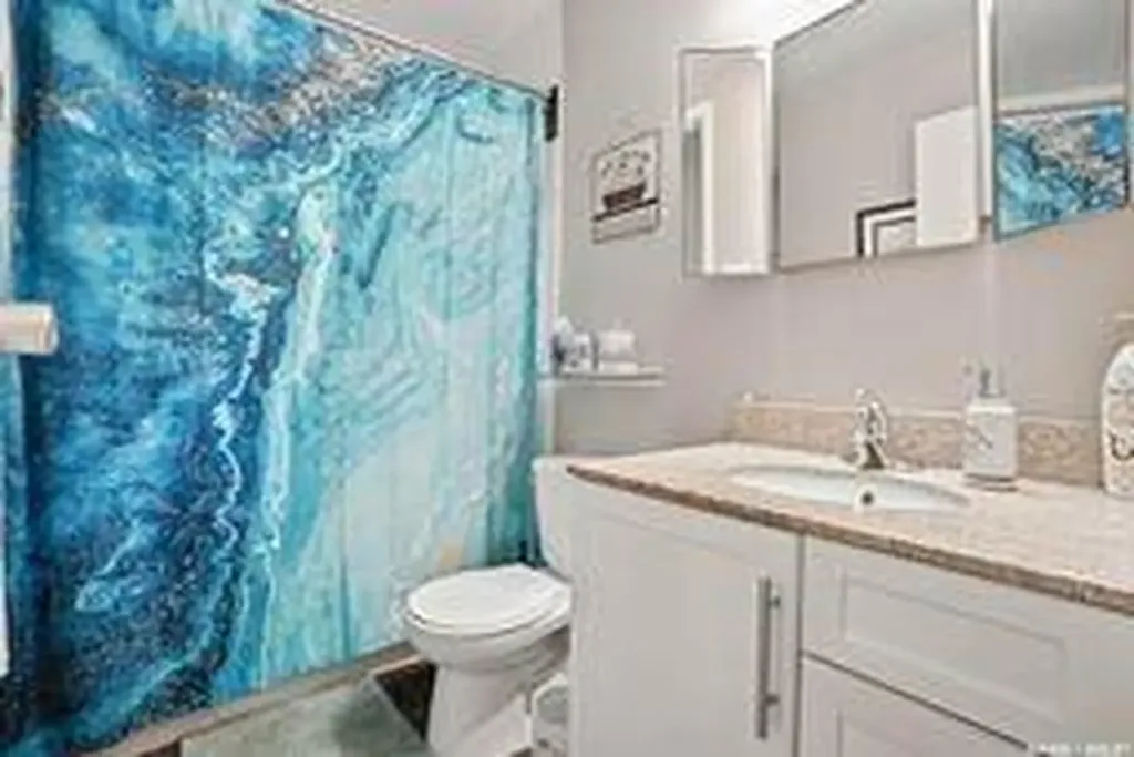 9 Ryan Road Regina SK S4S 6X9