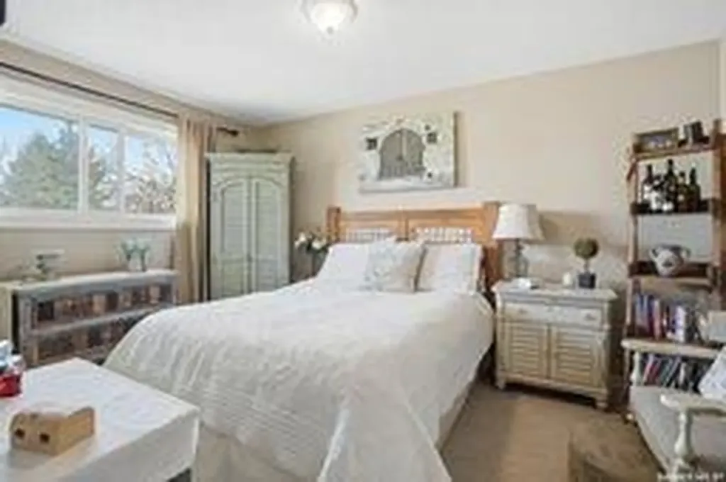 9 Ryan Road Regina SK S4S 6X9